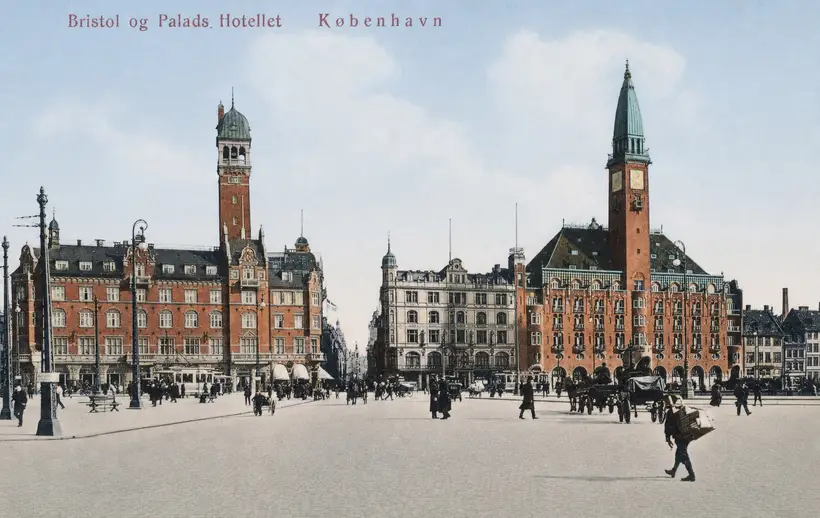1912 · Paladshotellet og Hotel Bristol