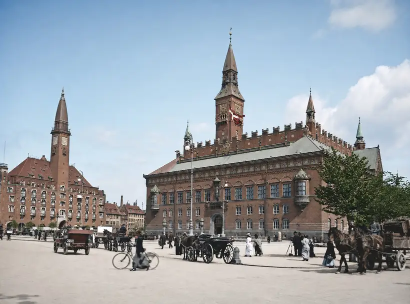 1913 · Rådhuset set fra Rådhuspladsen