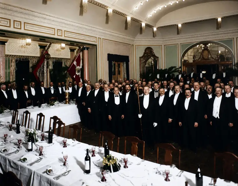 1918 · Fest på Paladshotellet