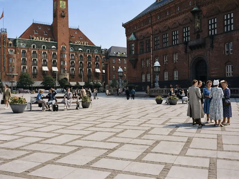 1949 · Rådhuspladsen med Paladshotellet